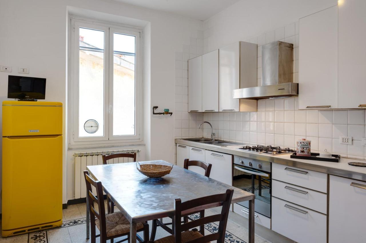Piazza Concordia Apartment With Balcony La Spezia Exterior photo