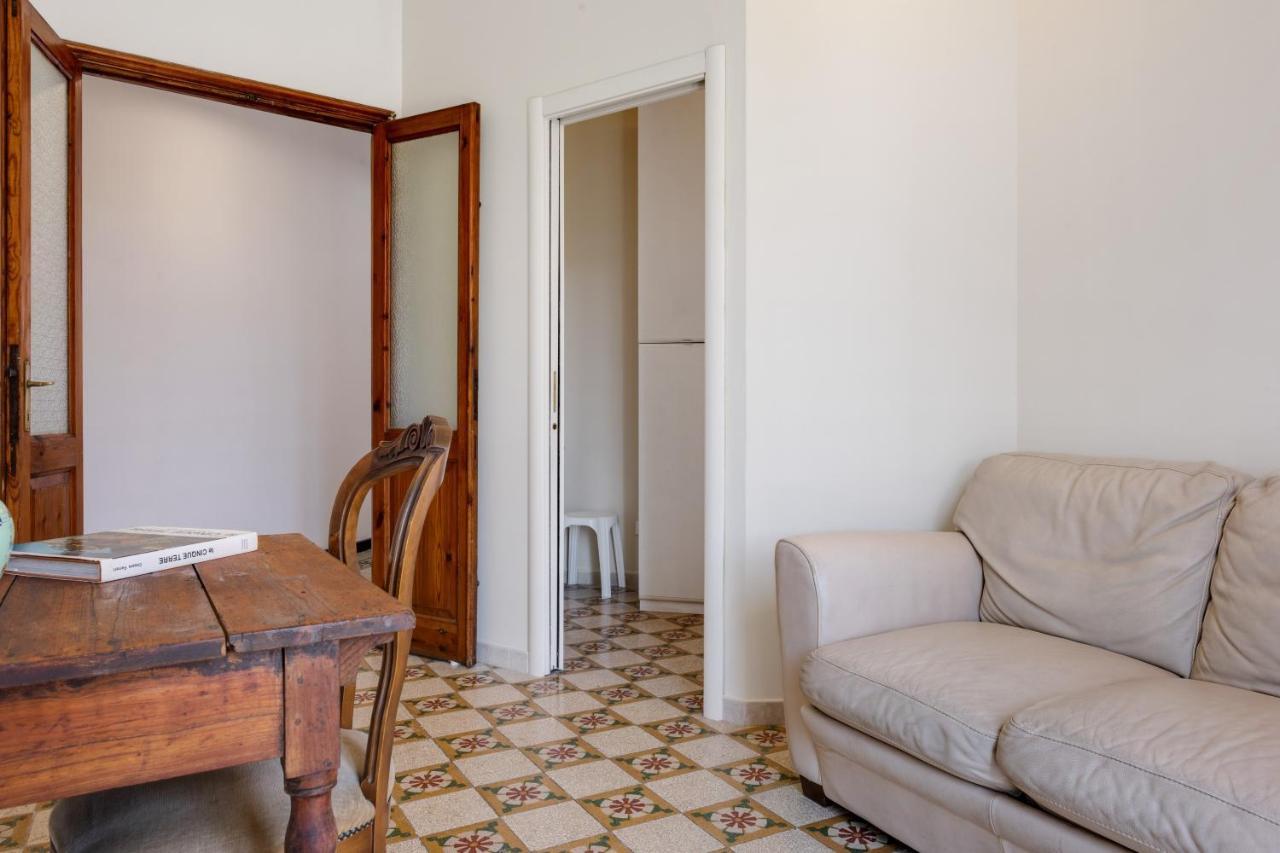 Piazza Concordia Apartment With Balcony La Spezia Exterior photo